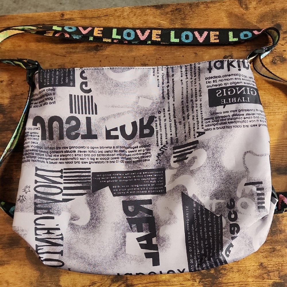 Stylish Love Print Shoulder Bag Vintage Oxford Fabric Letter Print Tote Bag